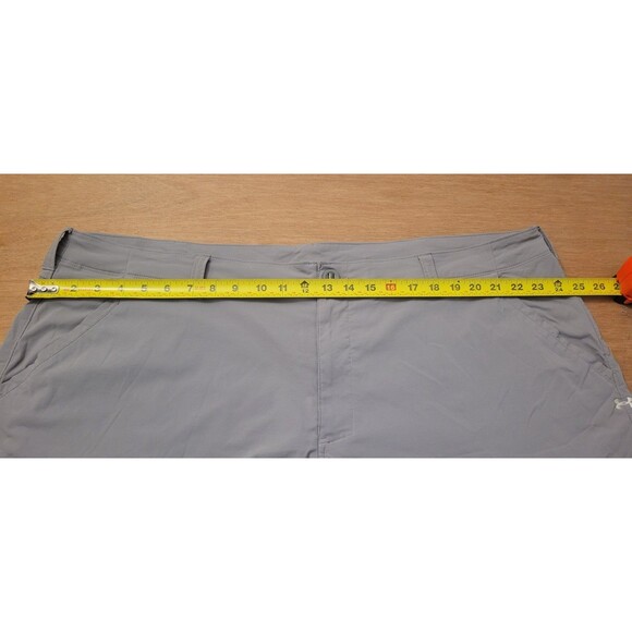 Under Armour Performance Golf Cargo Shorts Mens Size 46 Wicking - Picture 9 of 12